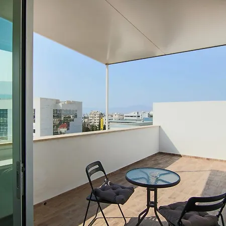 Phaedrus Living: Luxury 503 Appartement Nicosie